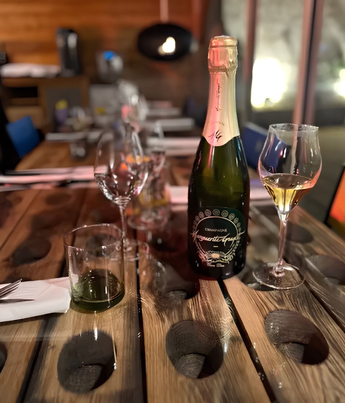 Table en pupitres champenois